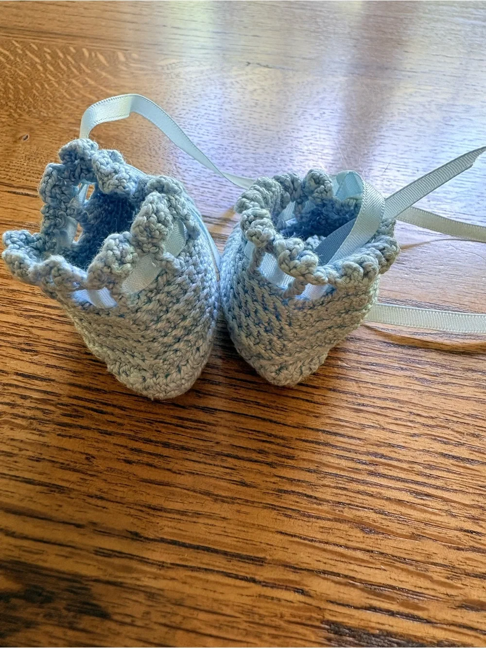VTG Handmade Baby Crochet Booties without toes in Light Blue w/ Ribbon